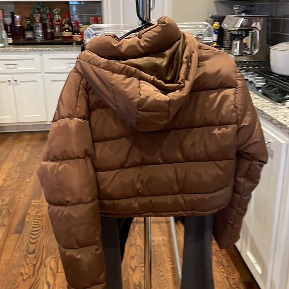 Women’s Puffer Crop PAC Sun Jacket With Hood - Picture 5 of 5